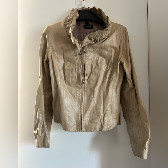 Danier women’s leather/suede jacket - Picture 4 of 11